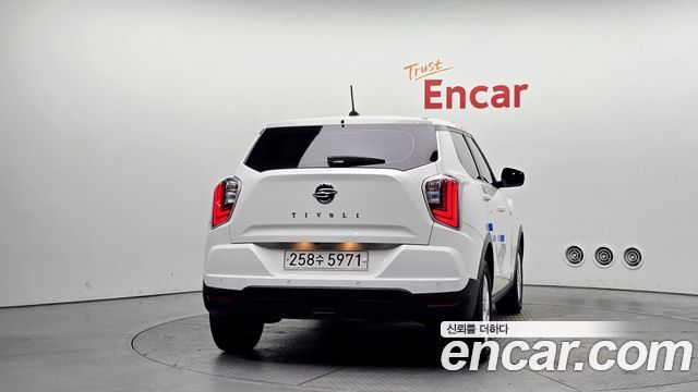 Ssangyong TIBOLI Gasoline 1.5 2WD V1 — пробег 70 964 км — фото 4 из 5