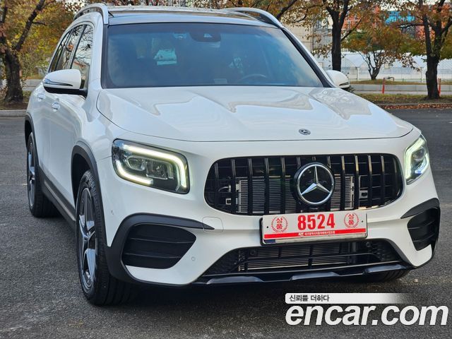 Mercedes-Benz GLB-Class GLB250 4MATIC — пробег 78 610 км — фото 2 из 5