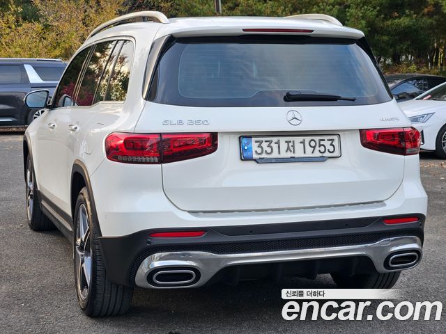Mercedes-Benz GLB-Class GLB250 4MATIC — пробег 78 610 км — фото 5 из 5