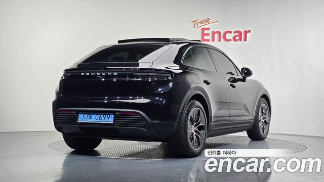 Porsche Macan из Кореи Encar