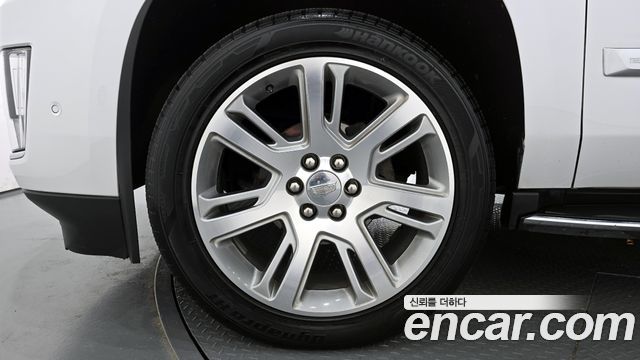 Cadillac Escalade 6.2 4th — пробег 70 637 км