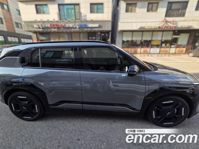 Kia EV3 из Кореи Encar