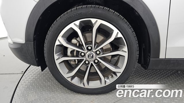 Ssangyong TIBOLI Diesel LX 2WD — пробег 30 189 км