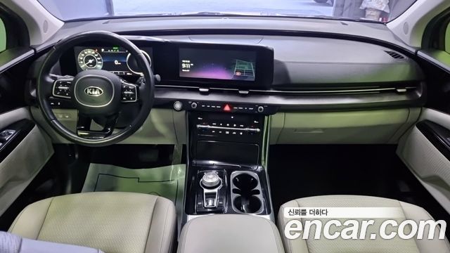 Kia Carnival 9-Seater Noblesse — пробег 90 352 км