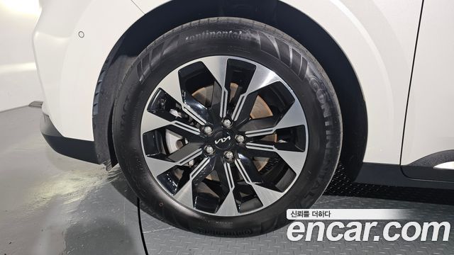 Kia Carnival Gasoline 9-Seater Signature — пробег 47 082 км