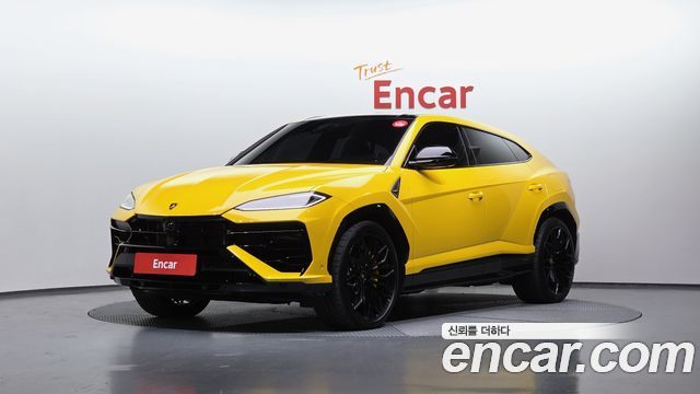 Lamborghini Urus из Кореи Encar