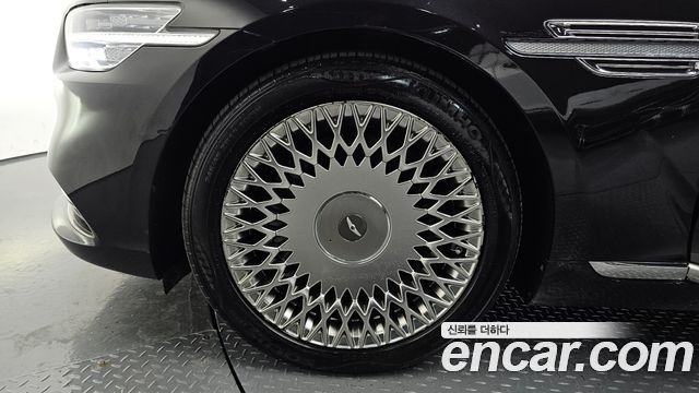 Genesis G90 из Кореи Encar