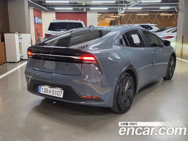 Toyota Prius из Кореи Encar