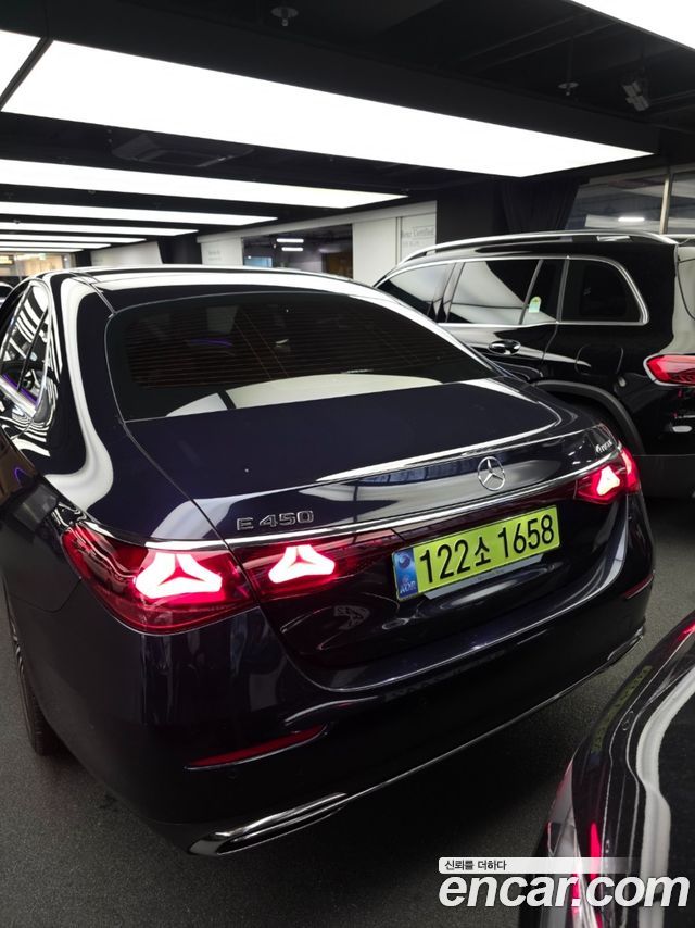 Mercedes-Benz E-Class из Кореи Encar