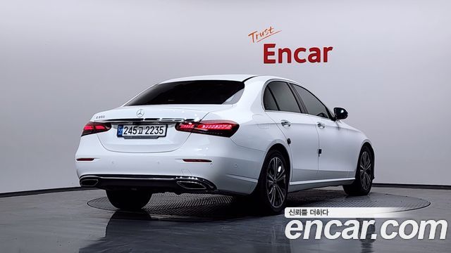 Mercedes-Benz E-Class из Кореи Encar