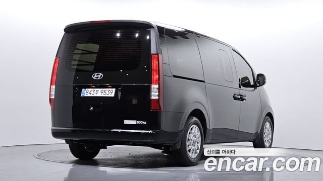 Hyundai Staria из Кореи Encar