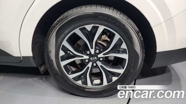Kia Carnival 9-Seater Prestige — пробег 88 899 км — фото 5 из 5
