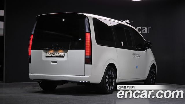 Hyundai Staria из Кореи Encar