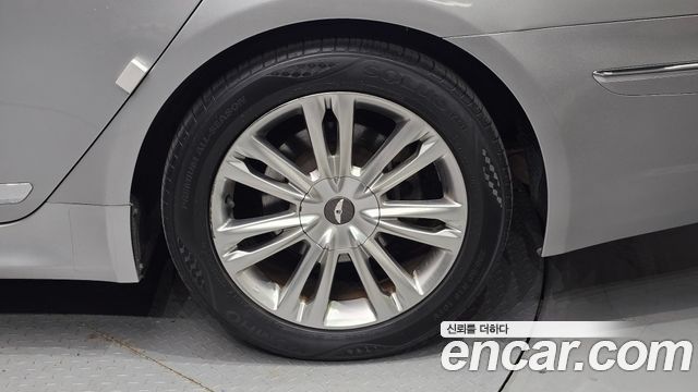Hyundai Genesis из Кореи Encar
