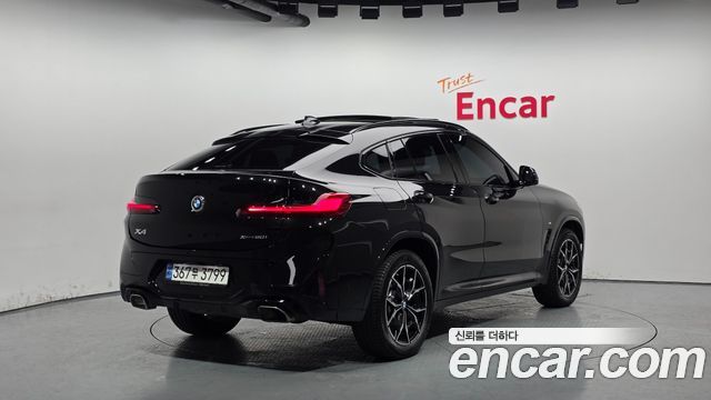 BMW X4 xDrive20i M Sport — пробег 25 748 км — фото 2 из 5