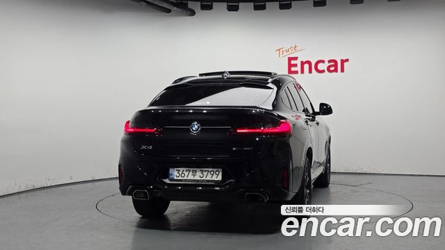 BMW X4 xDrive20i M Sport — пробег 25 748 км — фото 4 из 5