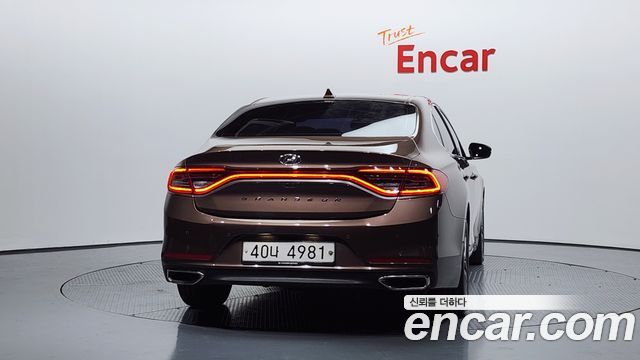 Hyundai Grandeur из Кореи Encar
