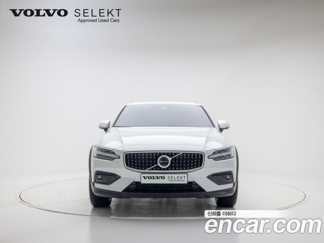 Volvo V60 из Кореи Encar