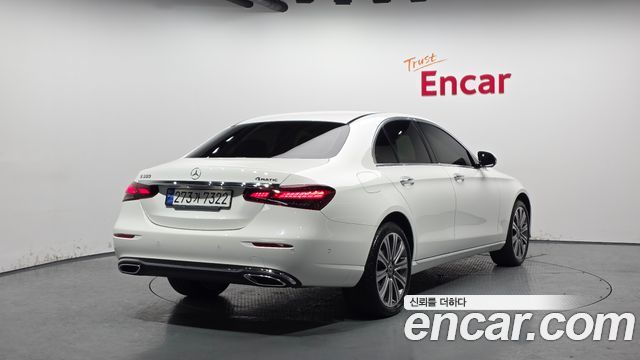 Mercedes-Benz E-Class из Кореи Encar