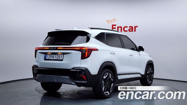 Kia Seltos из Кореи Encar