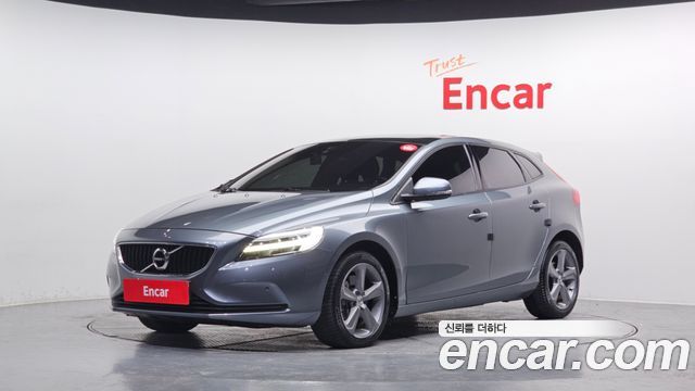 Volvo V40 из Кореи Encar