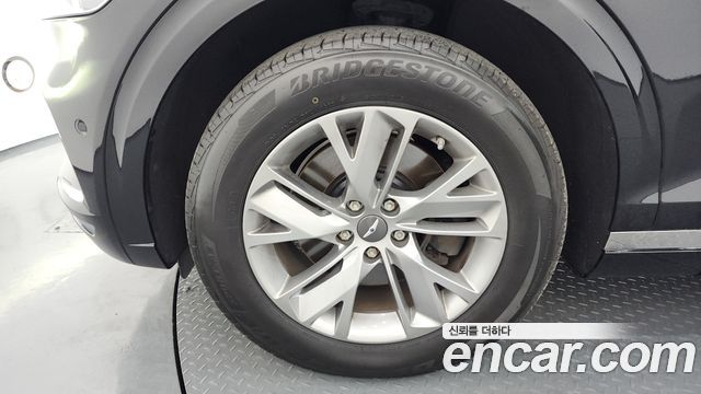 Genesis GV70 из Кореи Encar