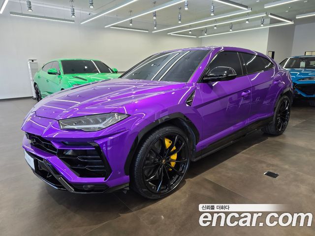 Lamborghini Urus из Кореи Encar