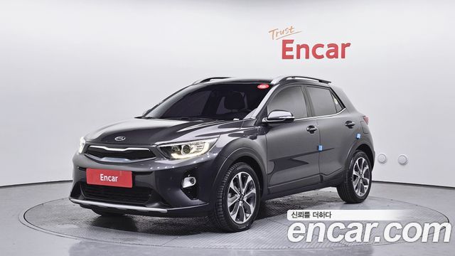 Kia Stonic из Кореи Encar