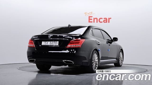 Hyundai Equus из Кореи Encar