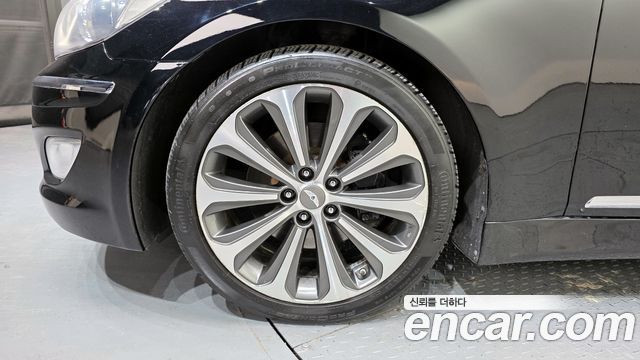 Hyundai Genesis из Кореи Encar