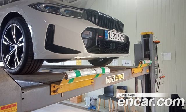 BMW 3-Series из Кореи Encar