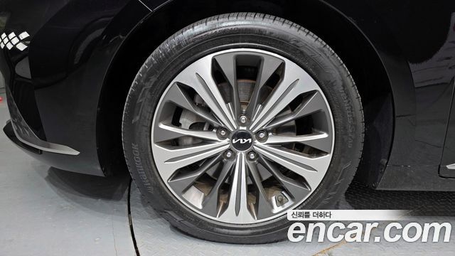 Kia K8 из Кореи Encar