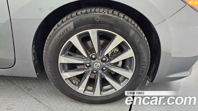 Nissan Altima из Кореи Encar