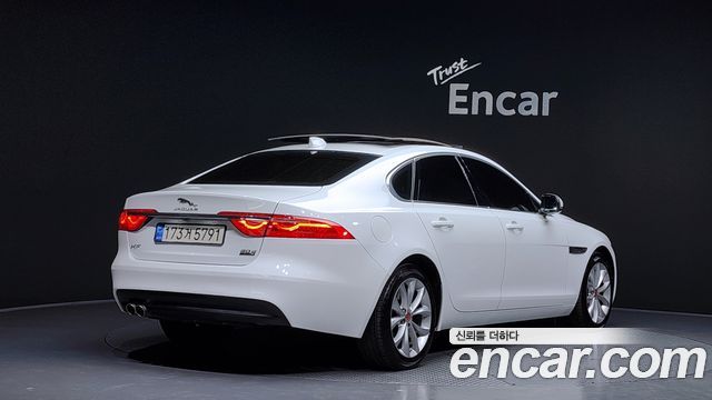 Jaguar XF из Кореи Encar