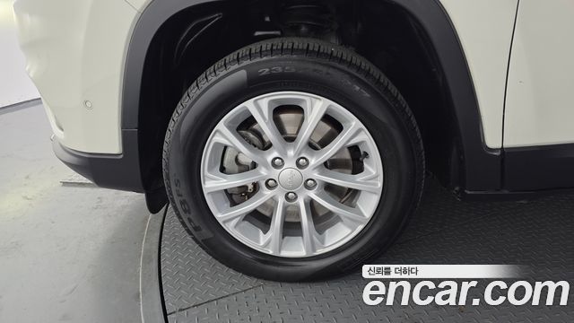 Jeep Cherokee из Кореи Encar