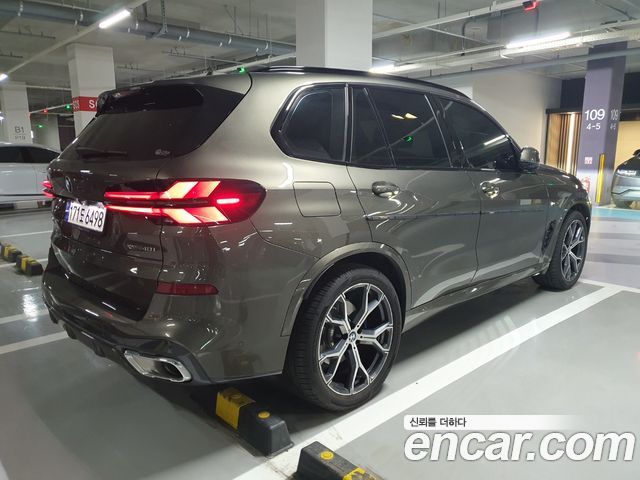 BMW X5 xDrive 40i M Sport — пробег 17 000 км — фото 5 из 5