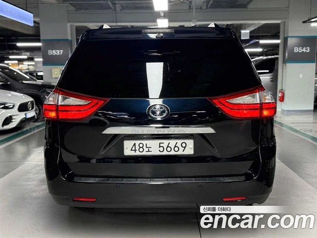 Toyota Sienna 3.5 AWD — пробег 213 816 км