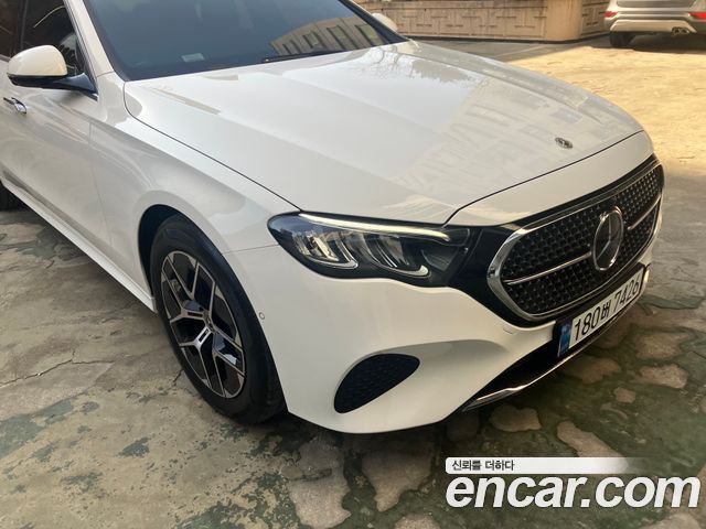 Mercedes-Benz E-Class из Кореи Encar