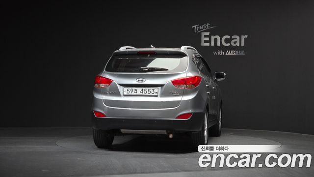 Hyundai Tucson Diesel 2WD LX20 Smart-Pack — пробег 94 687 км — фото 4 из 5