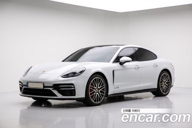Porsche Panamera 4.0 GTS — пробег 61 600 км — фото 5 из 5