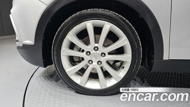 Ssangyong TIBOLI из Кореи Encar