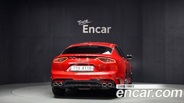Kia Stinger из Кореи Encar