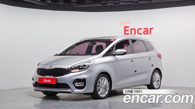 Kia Carens из Кореи Encar