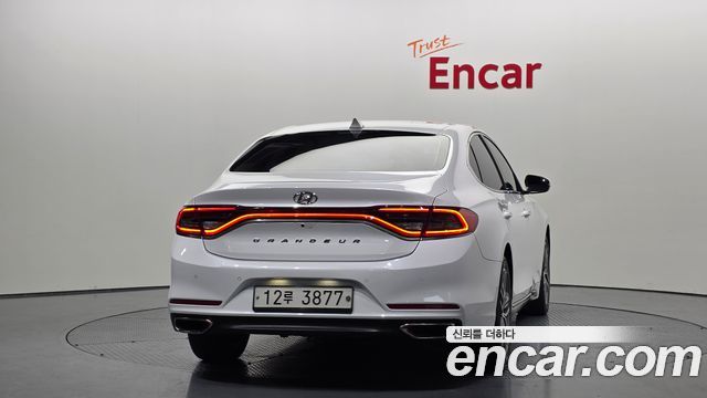 Hyundai Grandeur 2.4 Premium Special — пробег 160 361 км — фото 4 из 5