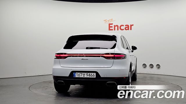 Porsche Macan из Кореи Encar