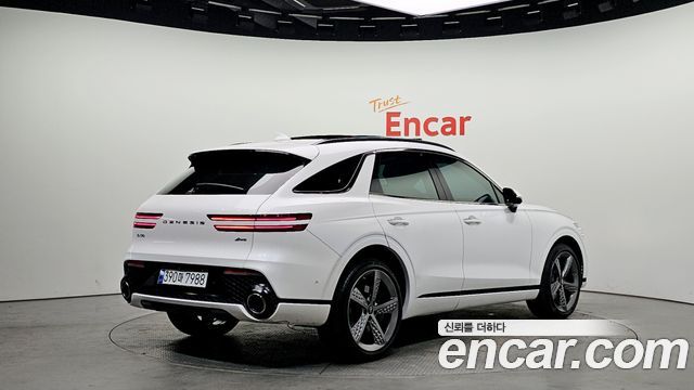 Genesis GV70 из Кореи Encar