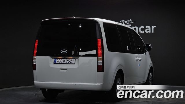 Hyundai Staria из Кореи Encar