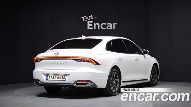 Hyundai Grandeur из Кореи Encar