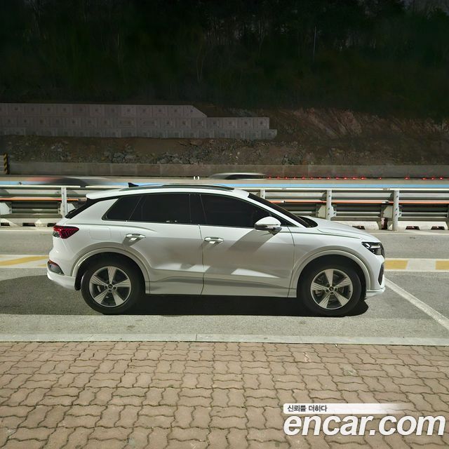 Audi Q4 e-tron из Кореи Encar