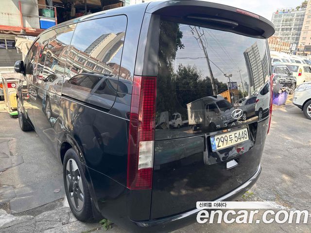 Hyundai Staria из Кореи Encar